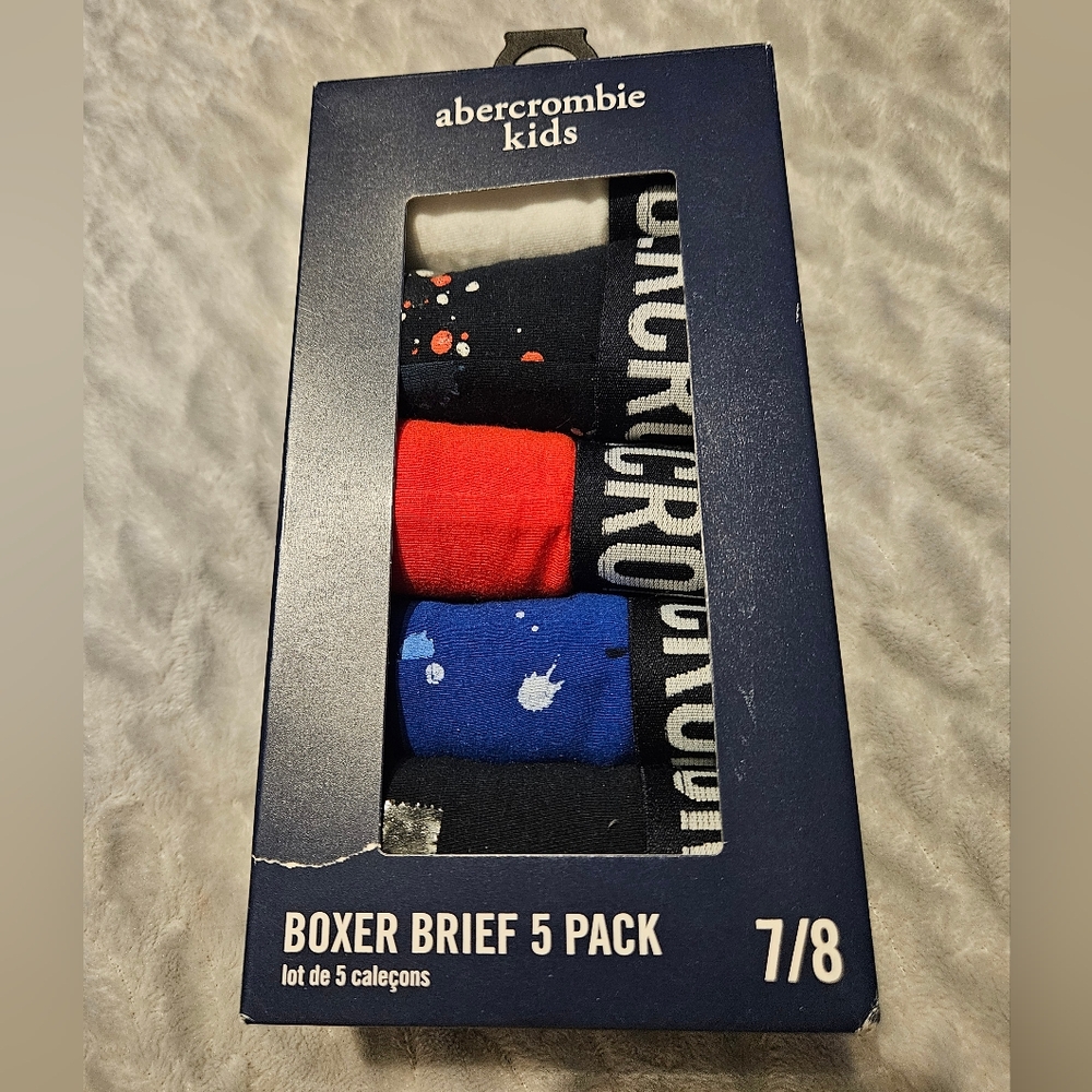 Boys size 7/8 Abercrombie kids Boxer briefs